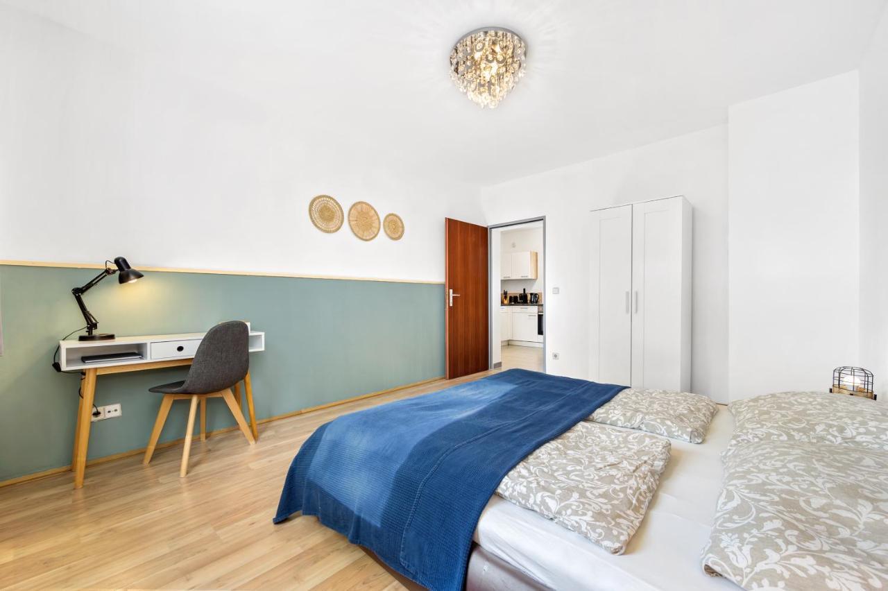 Appartamento Erholung Pur Nahe Krankenhaus & Uni Mit Parkplatz! Graz Esterno foto